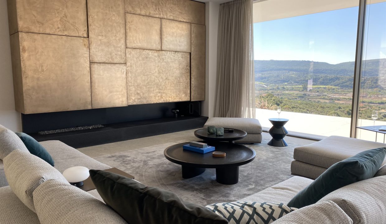 the-bay-villa-indoor-living-room