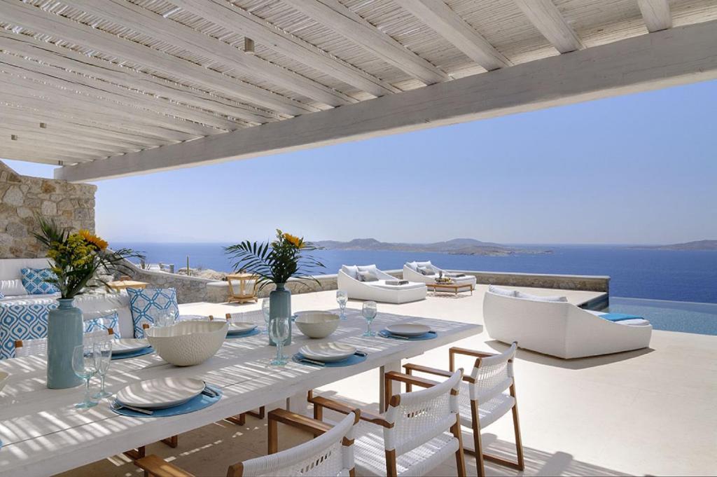 Bluebird-Villas-Villa-Seabird-mykonos-luxury-holidays (14)