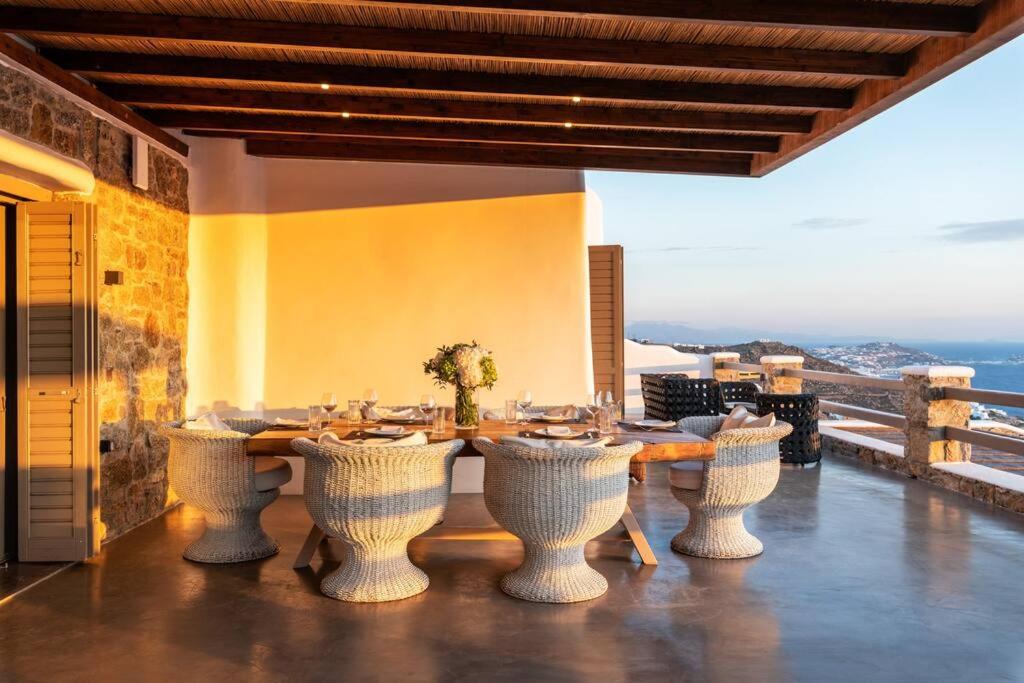 m-villa-mykonos-rental-luxury-holidays (4)