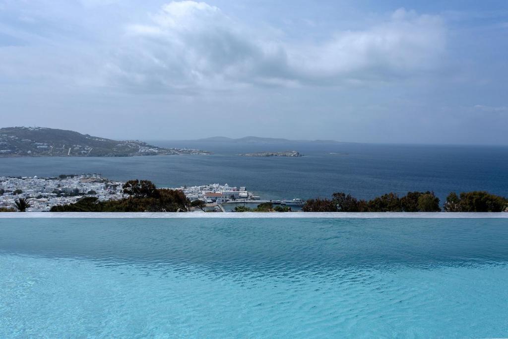 saorsa-villa-rental-mykonos-luxury-holidays (8)
