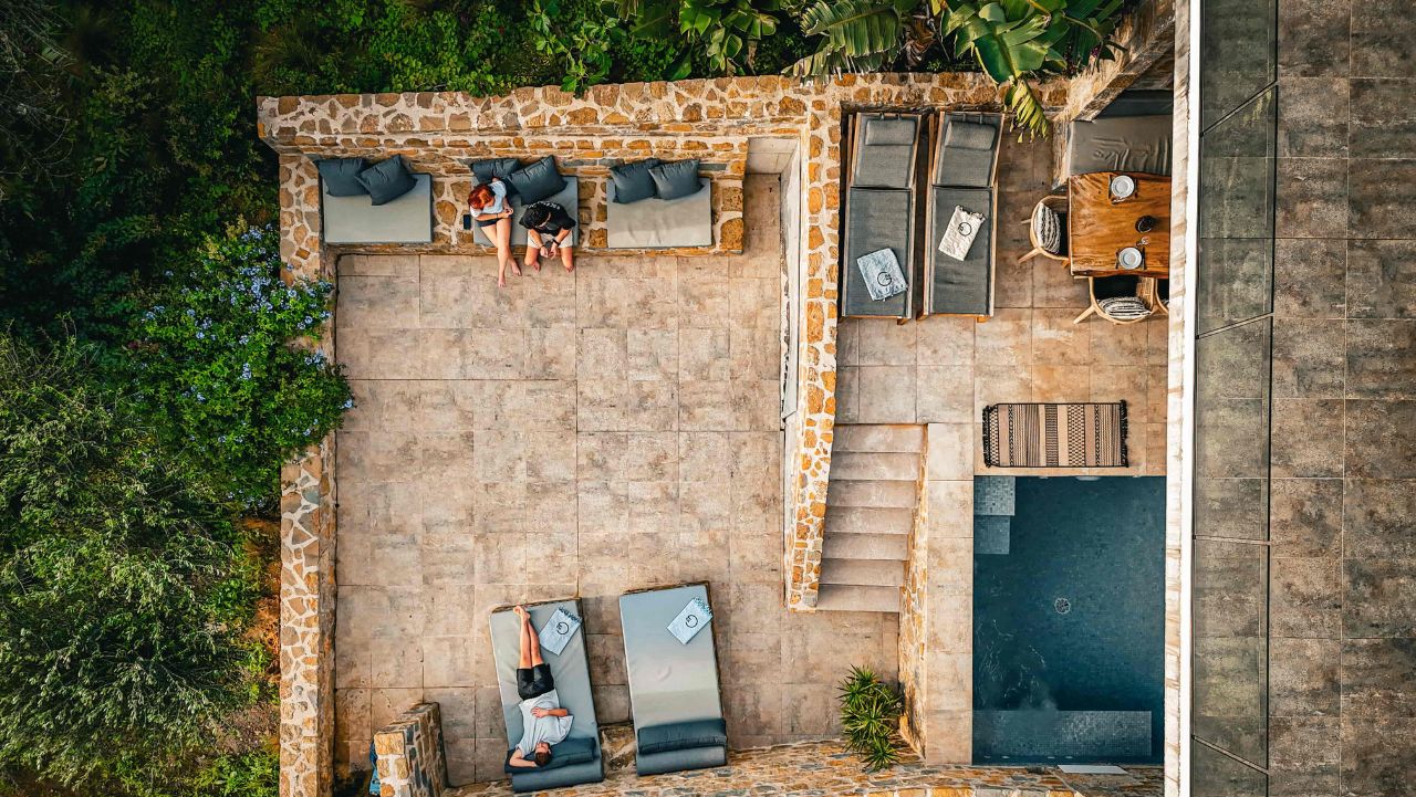 life-is-to-short-gialova-hills-luxury-villas-holidays-greece